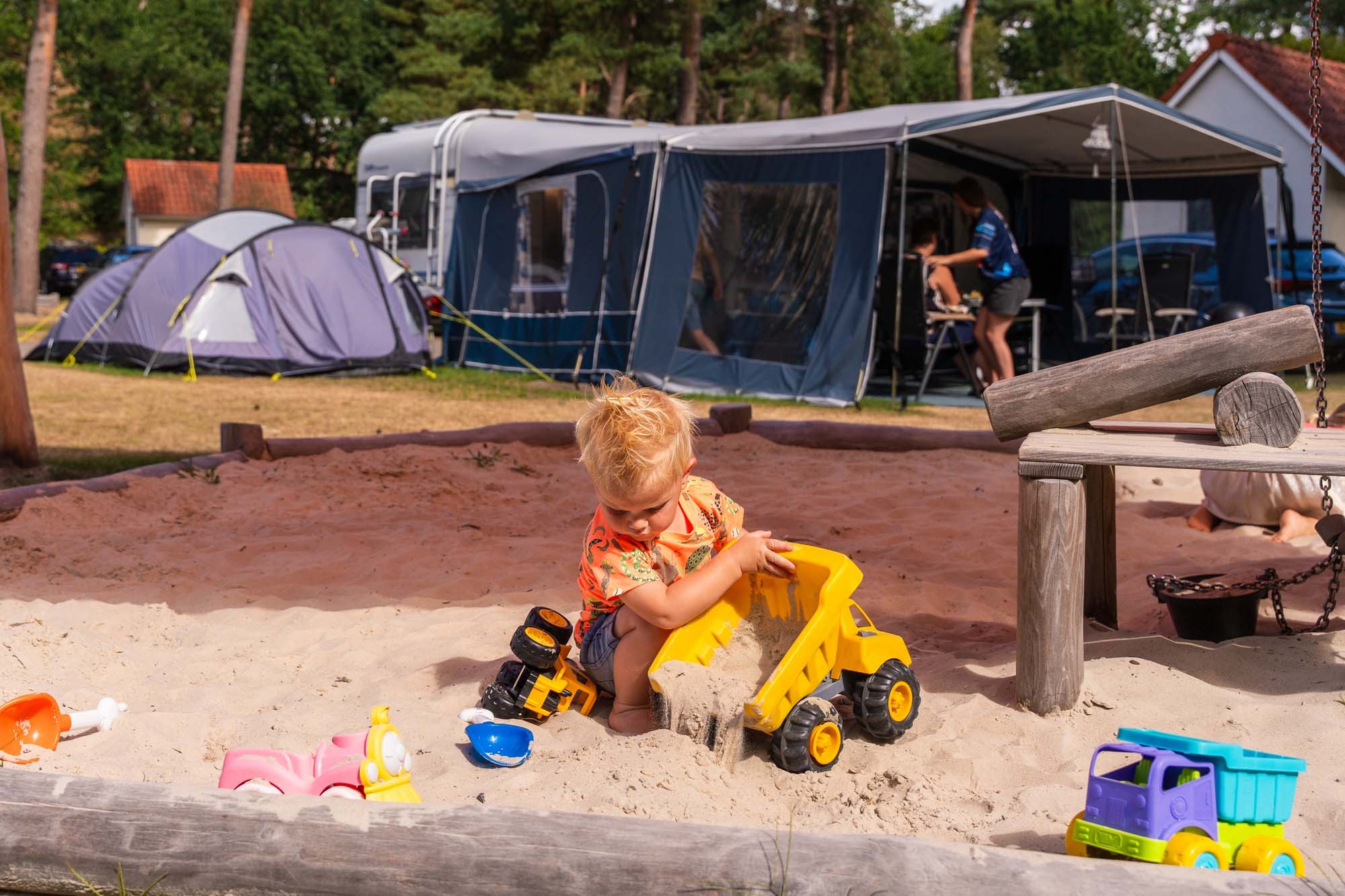 Kamperen met privé sanitair & glamping